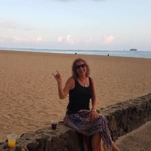 Meet your Posher, Cindy